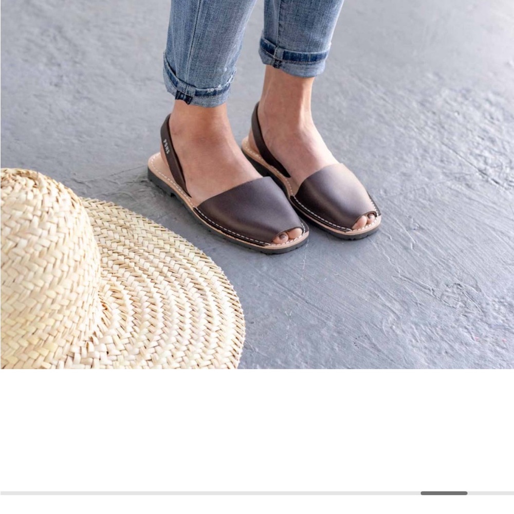 Pons Avarca Classic Women's Sandals - Dark Brown (Lava) - Size 10